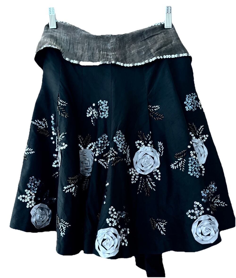 Tibi Skirt 100% Raw Silk Skater Floral Appliqué Sequin Sz 2 Black Silver